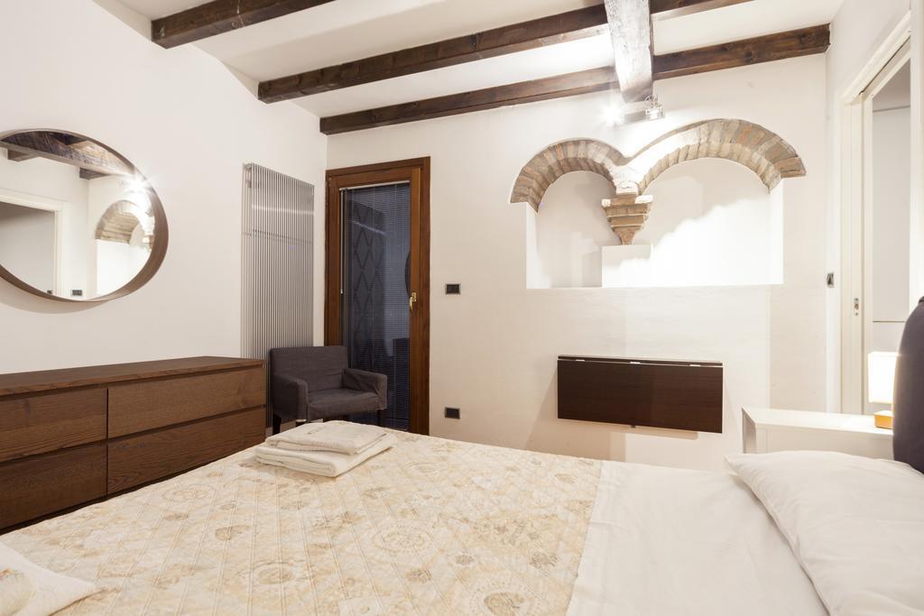 Ludovico De Varthema, Bologna Apartman Kültér fotó